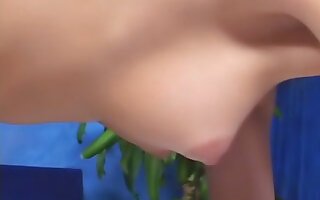 Jizz Bunker amateur blonde
