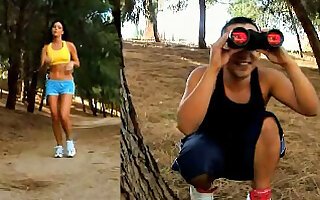 Porn HD babe brunette