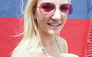 XXX Files amateur blonde