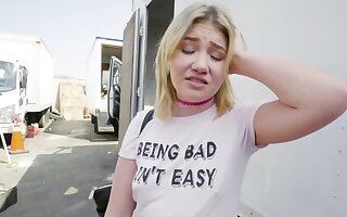 Porn HD amateur blonde